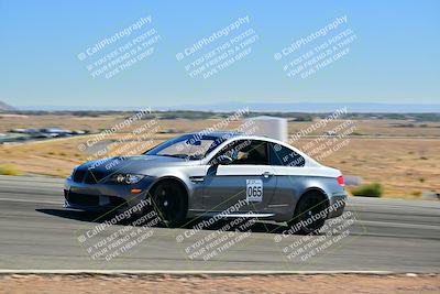 media/Oct-18-2025-Extreme Speed (Sat) [[d6d7e1fef1]]/Group 3 Purple/Session 2 (Turn 3)/